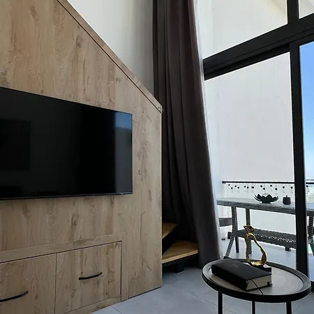 דירה Esentepe Collection Nothern Cyprus & With Sea View Nothern Cyprus ניקוסיה
