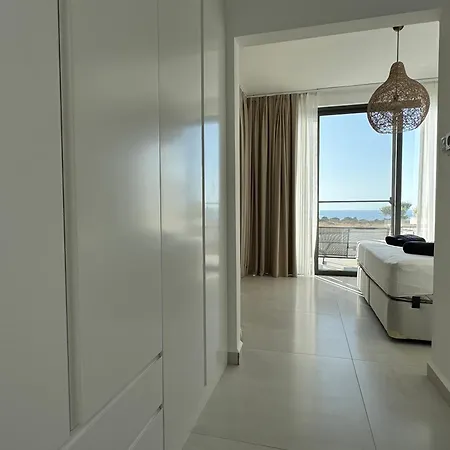 דירה Esentepe Collection Nothern Cyprus & With Sea View Nothern Cyprus ניקוסיה